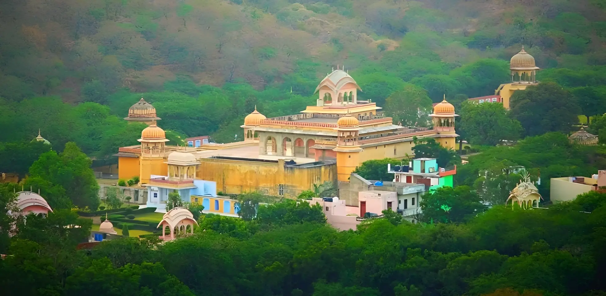 Kanak Vrindavan Garden (Kanak Ghati)